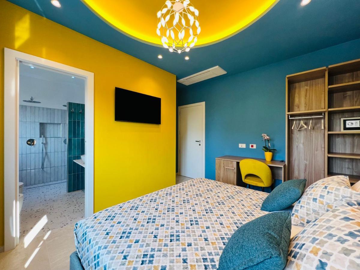 Yourhome - Lucrezia Suites Sorrento Exterior foto